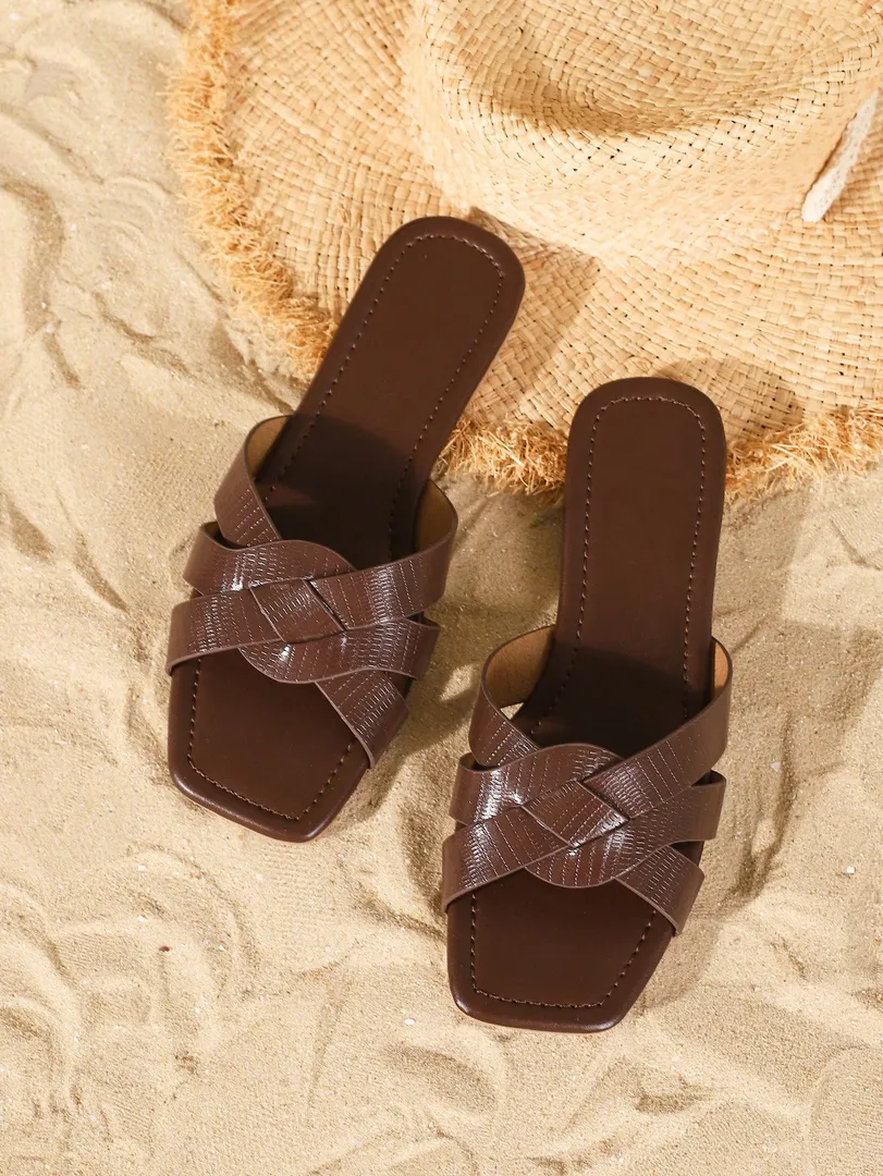 Sandálias Femininas Planas de Verão com Bico Quadrado, Estilo Casual e de Férias, Tiras Cruzadas com Estampa Animal e Cores Sólidas