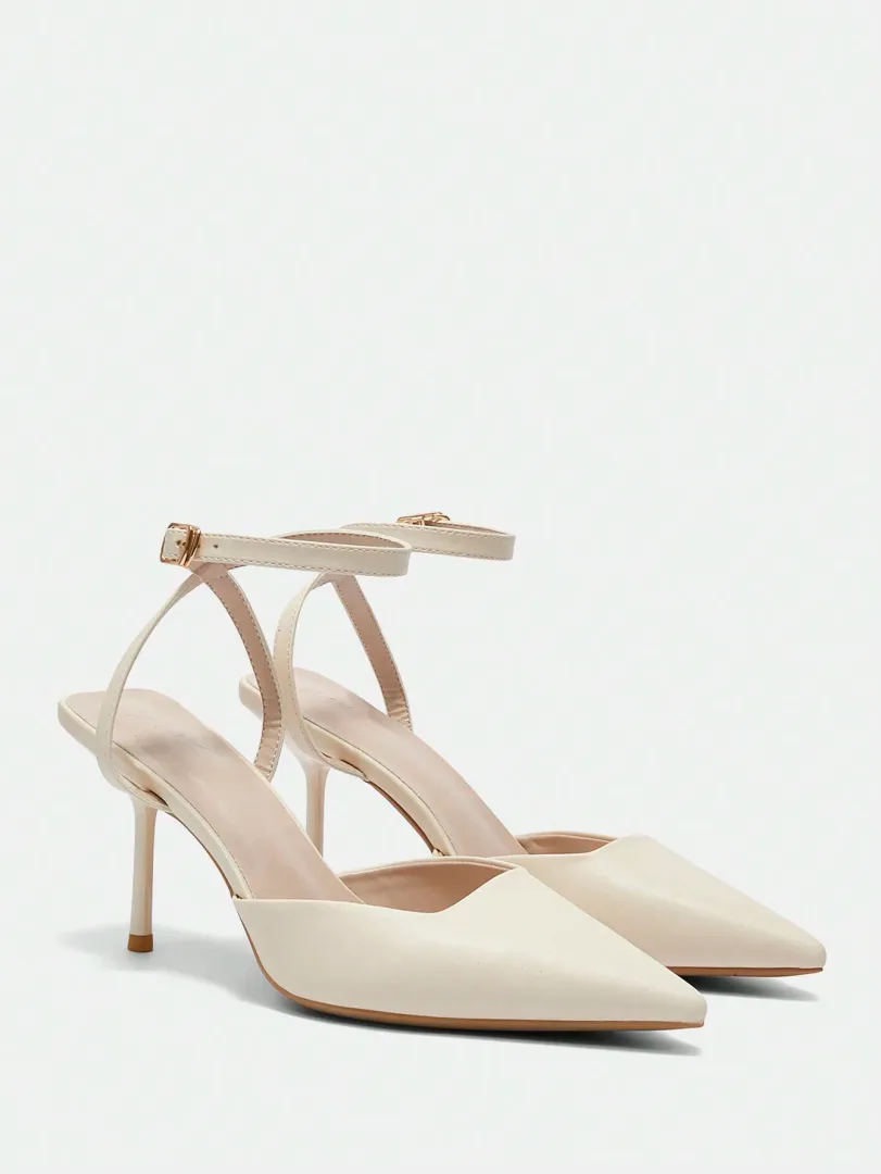 Sapatos de Salto Alto Femininos em Verniz Bege com Bico Fino, Estilo Clássico e Elegante para o Ambiente de Trabalho — cor creme