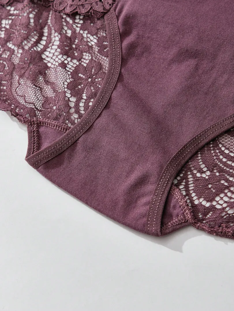 Conjunto com 4 Calcinhas Femininas Estilo Hipster em Renda Romântica e Respirável, Toque Suave e Alta Qualidade — foto 5