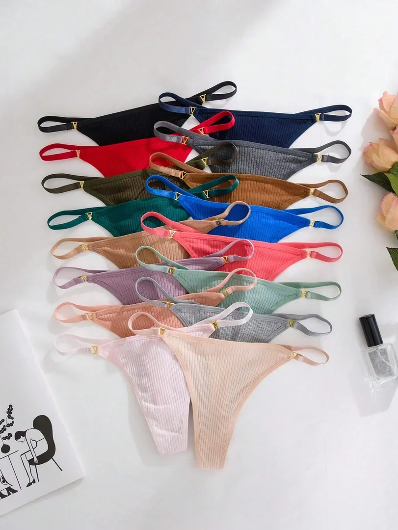 Conjunto com 16 Calcinhas Femininas Estilo Fio Dental com Botões Metálicos Decorativos e Tecido Texturizado, Design Sexy e Sofisticado — foto 3