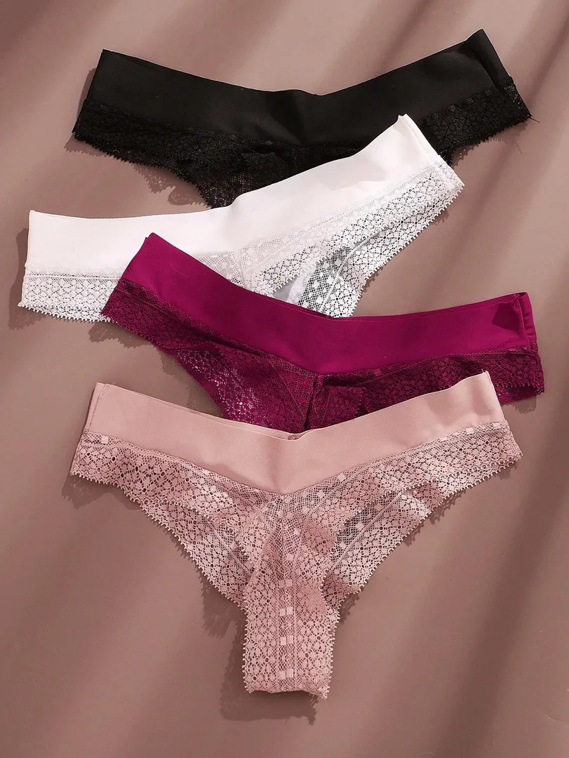 Conjunto com 4 Calcinhas Femininas Estilo Fio Dental em Seda Gelada com Renda e Estampa de Letras LOVE, Secagem Rápida e Design Sexy — foto 3