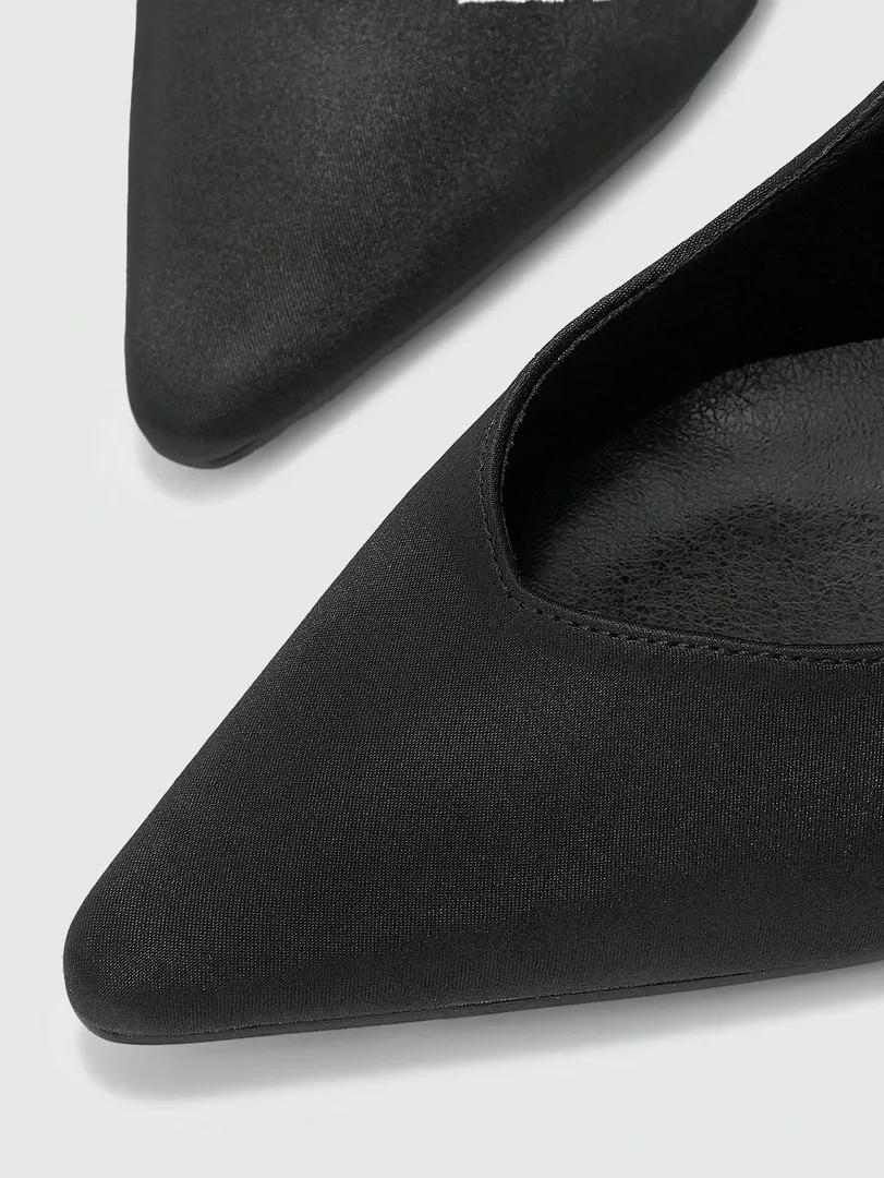 Sapatos Femininos de Salto Alto com Bico Fino e Detalhe de Fivela, Estilo Moderno e Versátil para o Uso Diário — foto 5