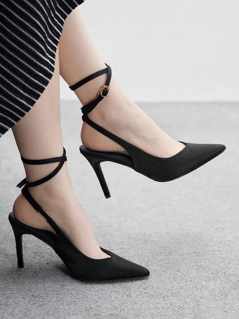 Sapatos Femininos de Salto Alto com Bico Fino e Detalhe de Fivela, Estilo Moderno e Versátil para o Uso Diário — foto 7