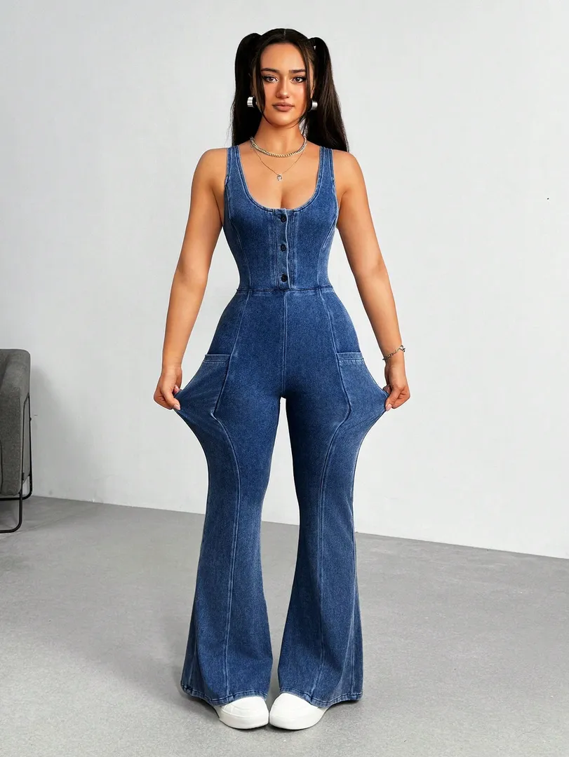 Macacão Jeans Feminino Estilo Casual com Lavagem Suave e Boca Larga, Modelagem para Mulheres Altas — foto 2