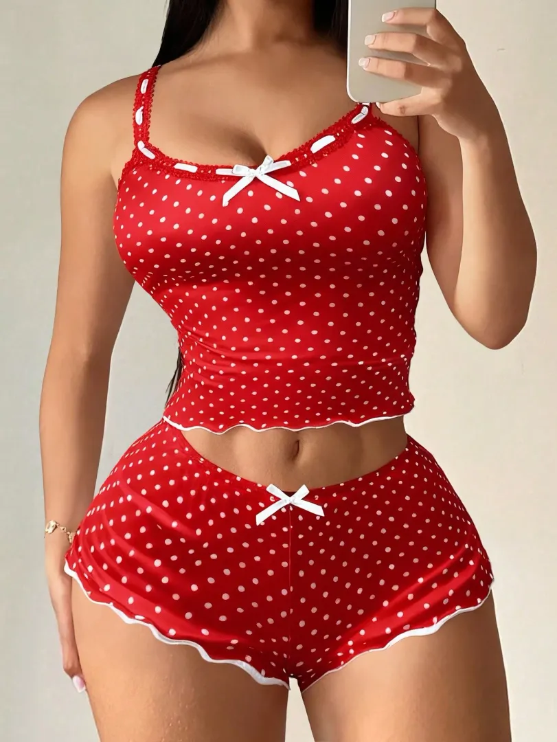 Conjunto Feminino Curto Vermelho com Estampa de Poá, Alças Finas e Acabamento Ondulado, Estilo Sexy e Moderno - foto 2