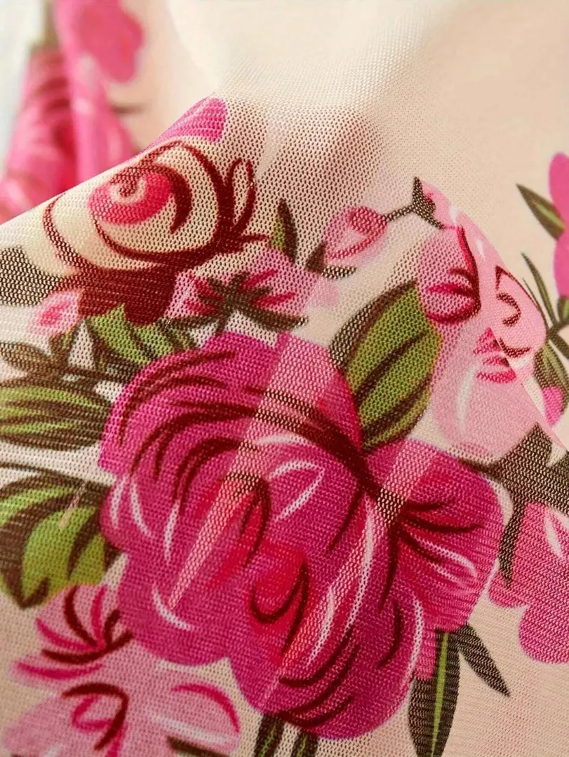 Conjunto de Lingerie Feminino com Camisola Floral e Calcinha Fio Dental, com Babados e Alças Ajustáveis, Estilo Sexy e Romântico — foto 3