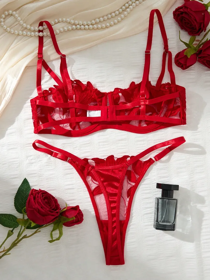 Conjunto de Lingerie Feminino com Bralette em Renda com Estampa de Folhas e Calcinha Fio Dental, Estilo Sexy e Delicado - photo 2
