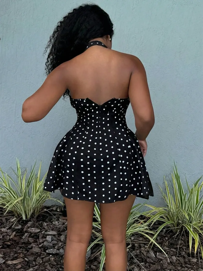 Vestido Feminino Curto com Estampa de Poá, Decote em V e Costas Abertas, Estilo Sexy e Moderno - foto 6