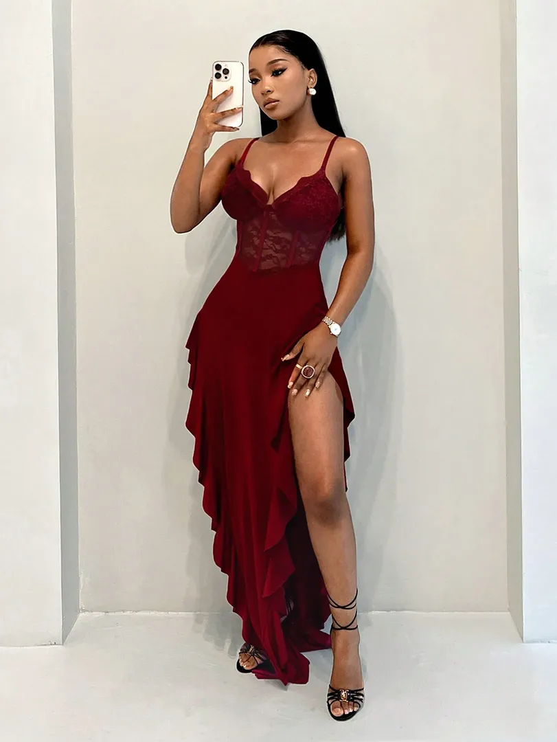 Vestido Feminino Longo Vermelho em Malha com Fenda na Perna e Barra Assimétrica, Estilo Elegante para Festas e Ocasiões Especiais - foto 7