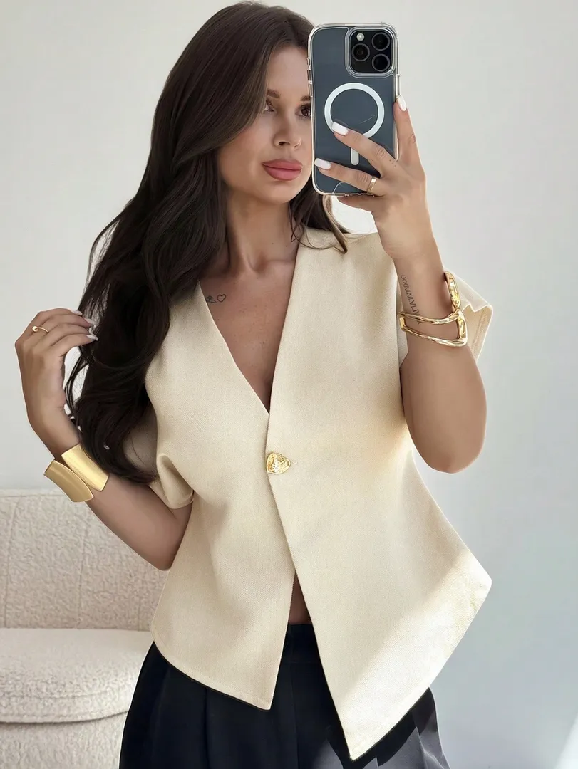 Blusa Assimétrica com Manga Morcego e Decote em V - foto 2