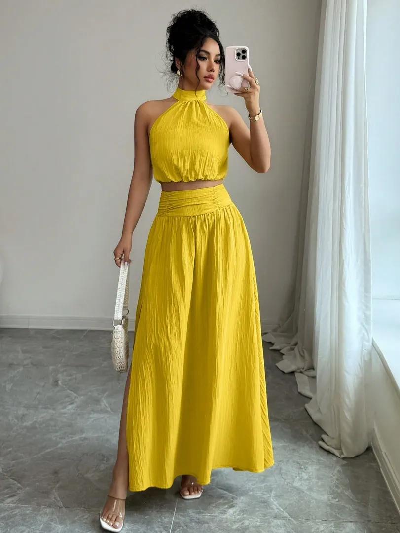 Conjunto Amarelo com Top Frente Única e Saia Longa com Fenda - foto 7