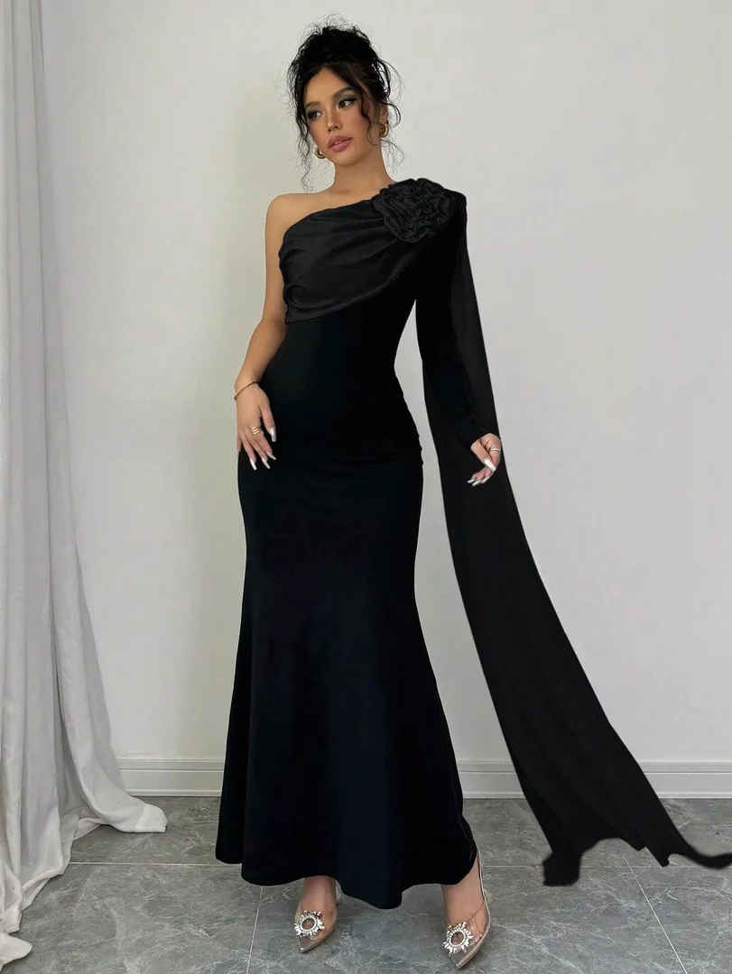 Vestido Longo com Flor 3D e Ombro Único - foto 2