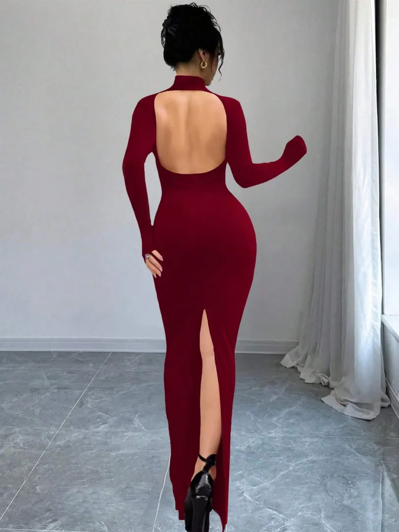 Vestido Justo com Gola Alta e Fenda Lateral - foto 3