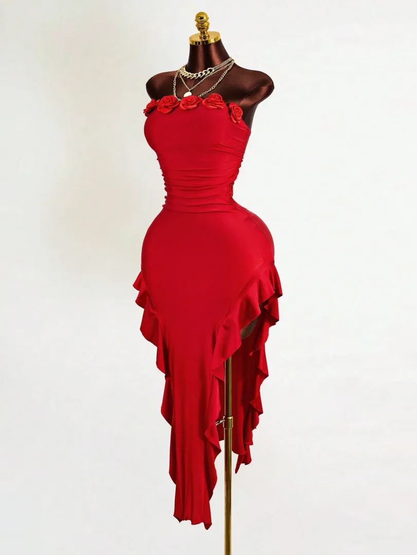 Vestido Vermelho com Flor 3D e Barra Assimétrica - foto 5