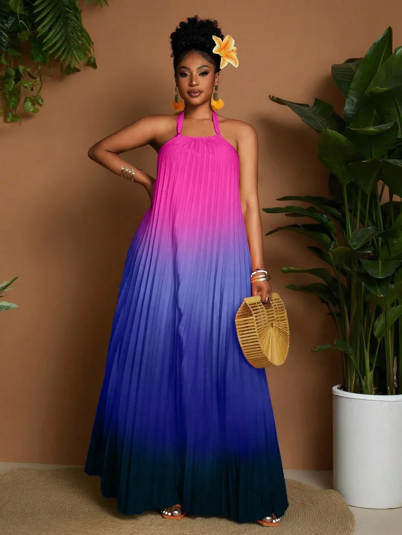 Vestido Feminino Plus Size com Estampa Degradê, Decote Halterneck e Detalhe Plissado, Estilo Versátil e Elegante para Primavera e Verão — cor azul